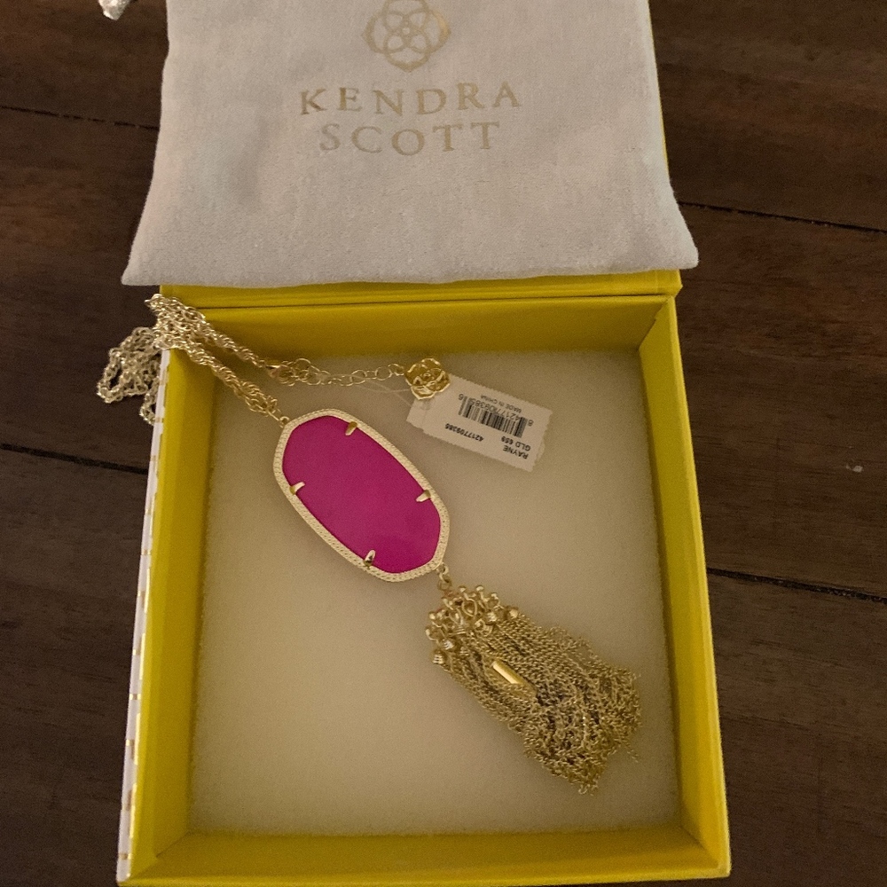 Kendra Scott Rayne Necklace in Magenta (new!)